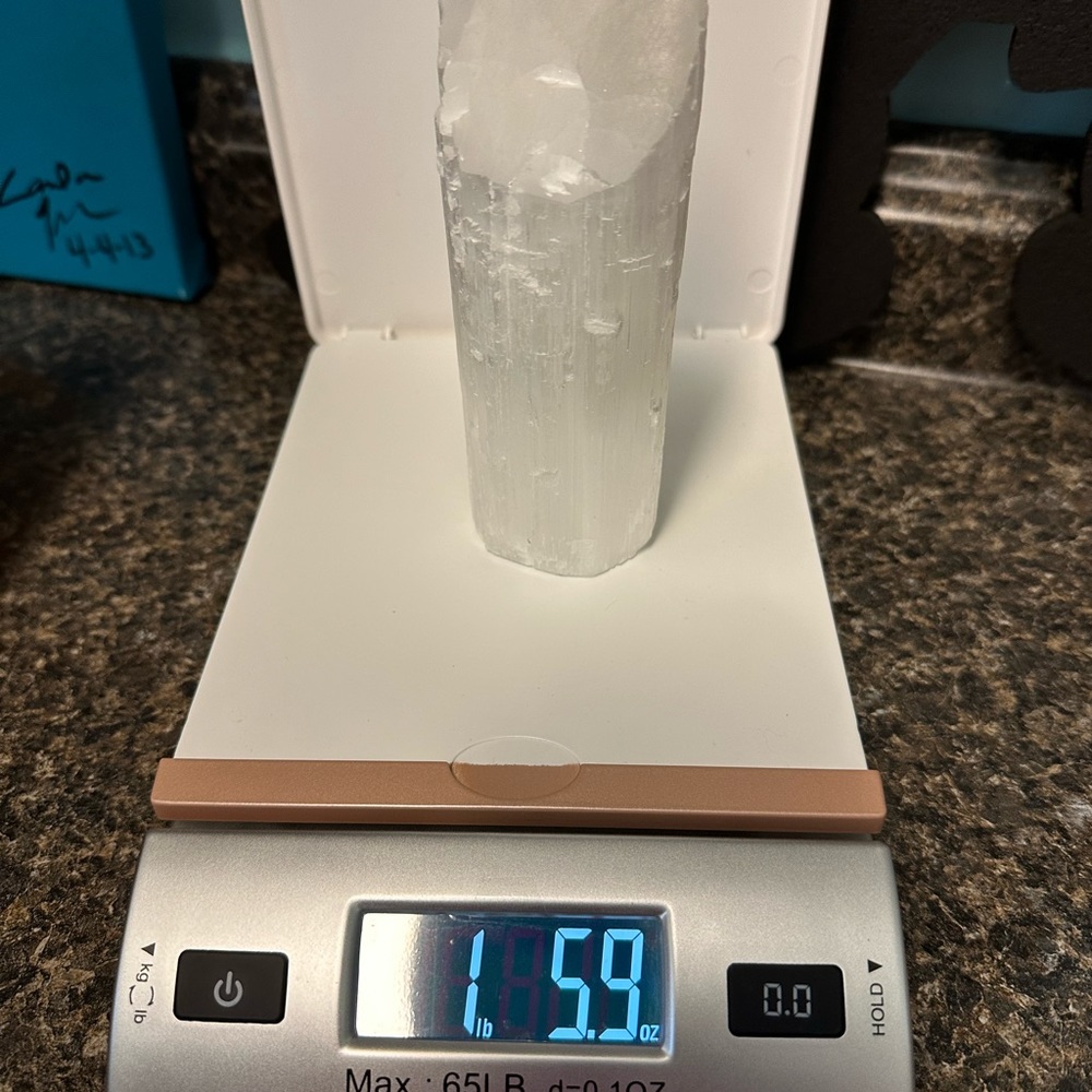 Selenite stand - Picture 8 of 8
